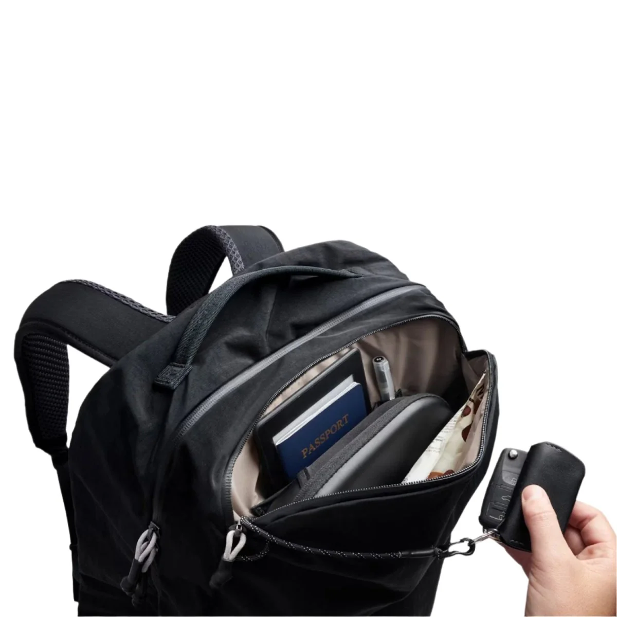 Bellroy Lite 30L Travel Pack Black - Image 4