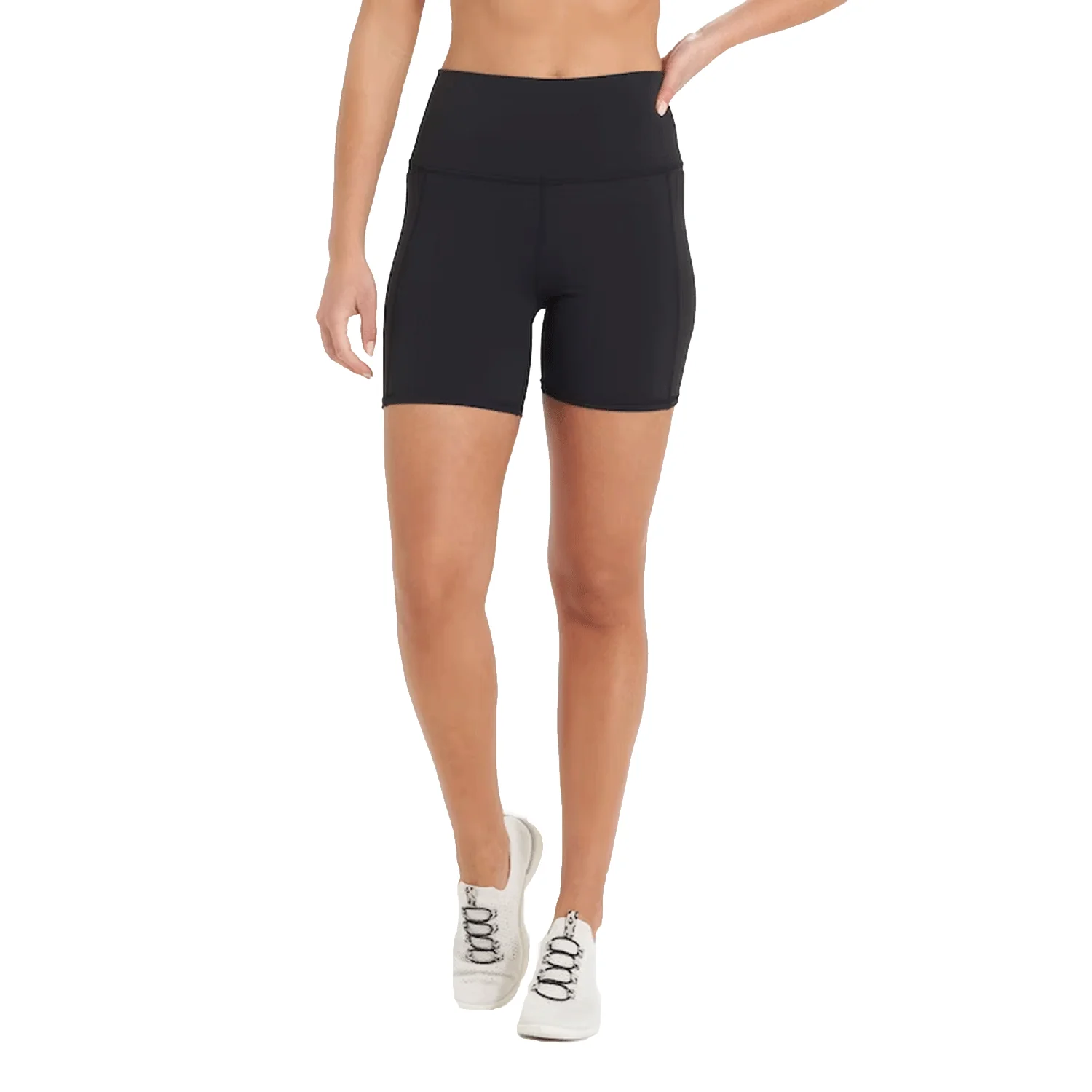 Vuori Women's Studio Pocket Short Black